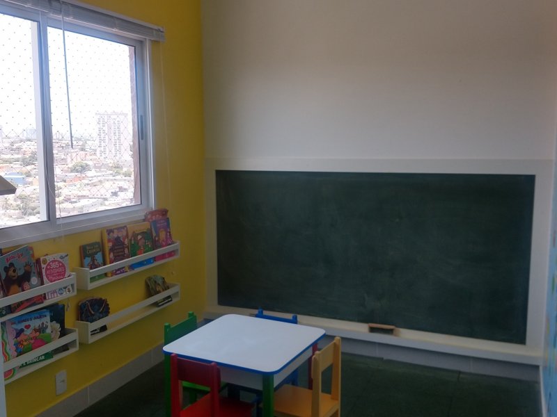 Apartamento à venda Km 18 com 53m² e 2 quartos por R$ 370.000 - 1695504469-kids-teen2.jpg