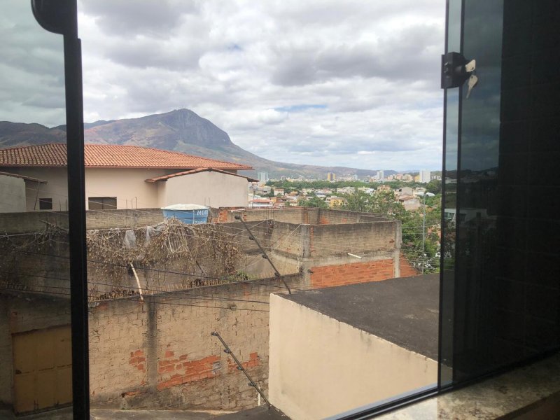 Apartamento à venda Grã-Duquesa com 90m² e 3 quartos por R$ 220.000 - 1767213090-ecfd18f8-e801-4e82-ab05-296a01cb3ab5.jpeg