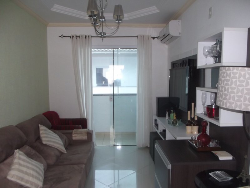 Apartamento à venda Ingleses Norte com 68m² e 2 quartos por R$ 149.990 - 596705405-sala.JPG