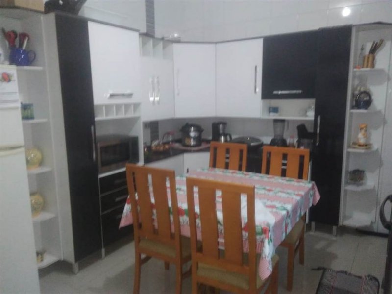 Casa à venda Maracanã com 215m² e 5 quartos por R$ 400.000 - 226038288-58704c4be8bf6d5148bfa20a8ce0d8c3b1.JPG