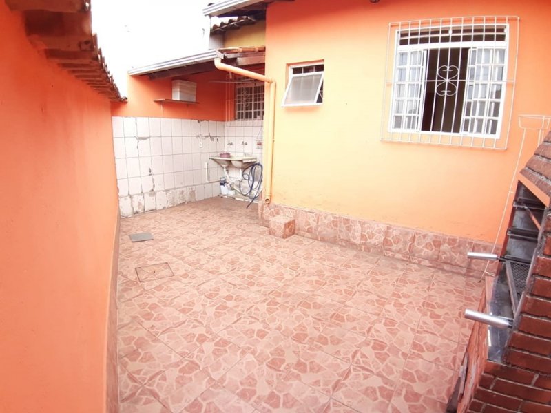 Casa à venda Rio Branco com 96m² e 2 quartos por R$ 250.000 - 711641755-colinial8.jpg