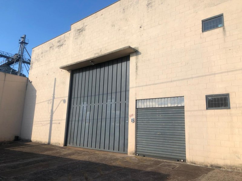 Comercial à venda Tibery com 449m² e  quartos por R$ 700.000 - 2102451914-whatsapp-image-2019-11-03-at-17.jpeg
