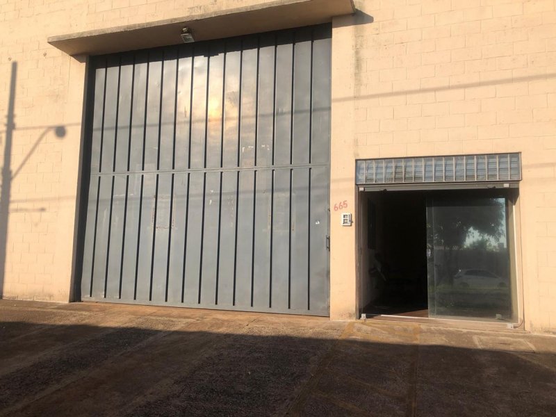 Comercial à venda Tibery com 449m² e  quartos por R$ 700.000 - 312842913-whatsapp-image-2019-11-03-at-17.jpeg