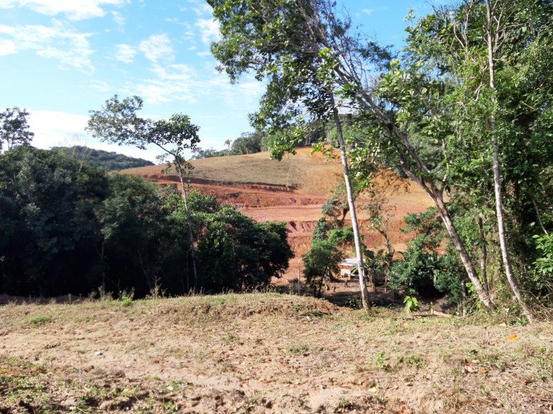 imóvel com 1000000m² - Centro - Itapoá