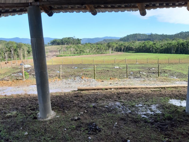 imóvel com 1000000m² - Centro - Itapoá