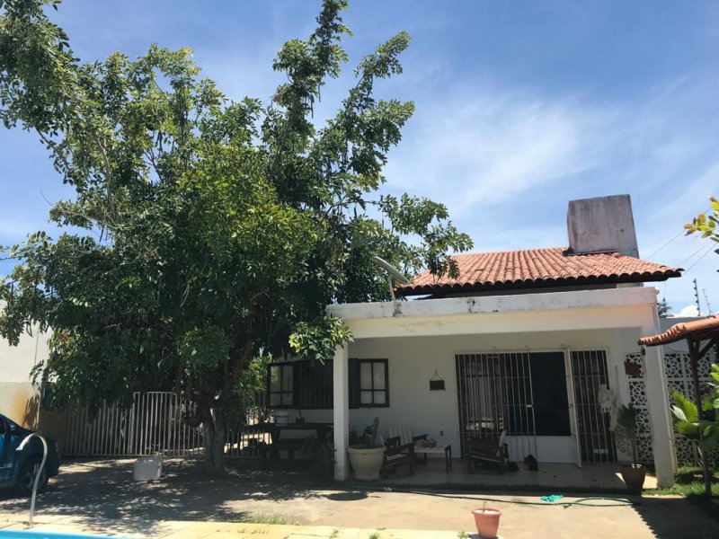 Casa à venda Centro com 525m² e 3 quartos por R$ 350.000 - 394044935-b3874e6f-9620-43a7-9b1f-2f52f2f4663c.jpeg