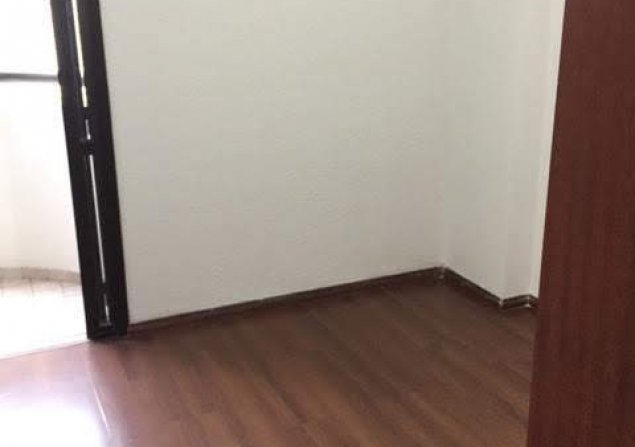 imóvel com 80m²
