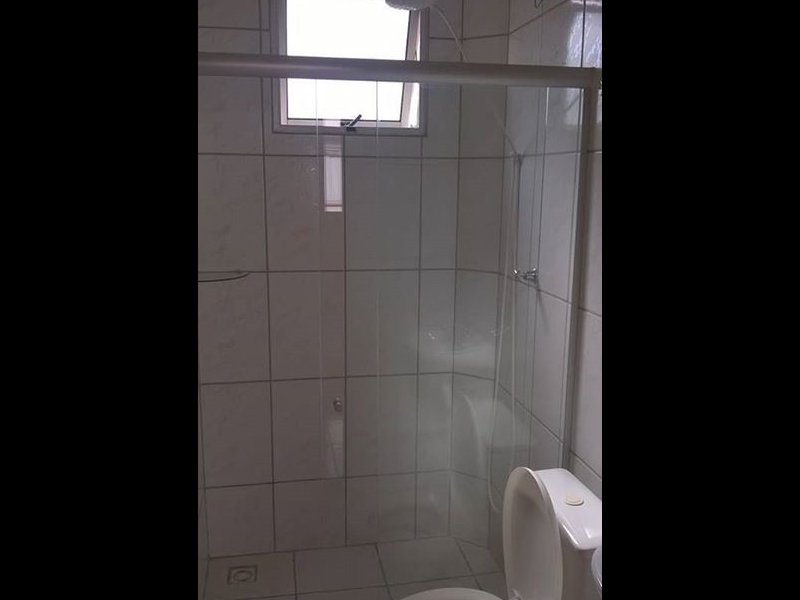 Apartamento à venda Bairro Canaã com 45m² e 2 quartos por R$ 68.000 - 580408636-banheiro-1.jpg