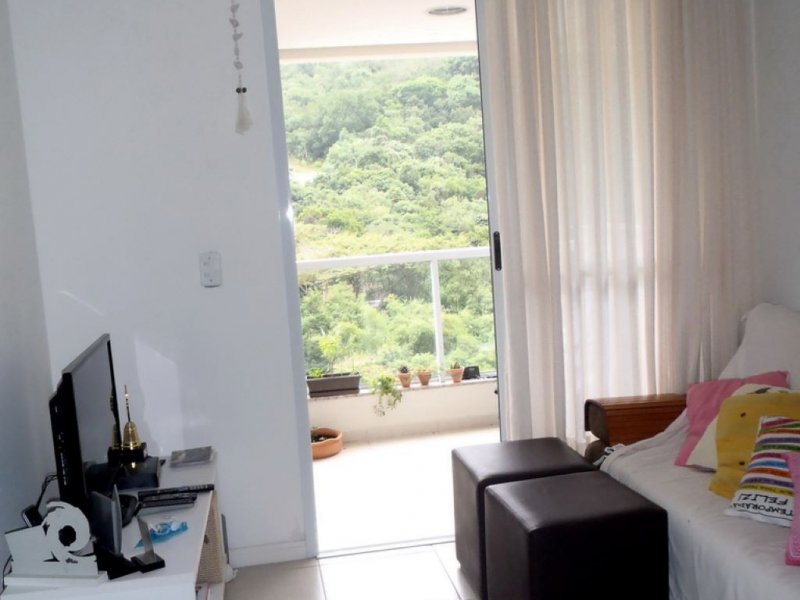 Apartamento à venda Itacorubi com 64m² e 2 quartos por R$ 600.000 - 1255148312-sala2-1.jpg