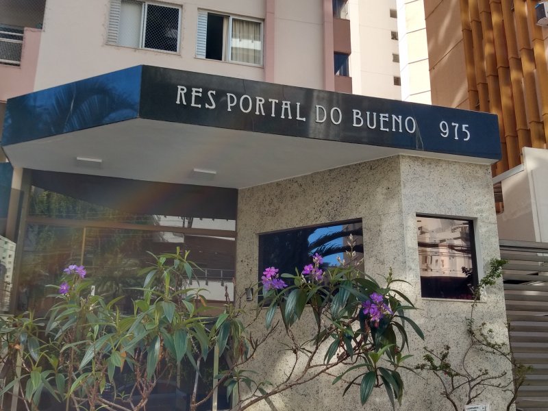 Apartamento à venda Setor Bueno com 79m² e 3 quartos por R$ 320.000 - 1737639354-img-20190519-111830237-hdr.jpg