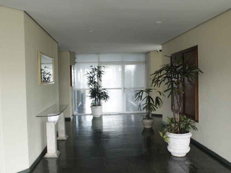 Apartamento à venda Vila Diva com 90m² e 3 quartos por R$ 450.000 - 787398987-mg-1923.JPG