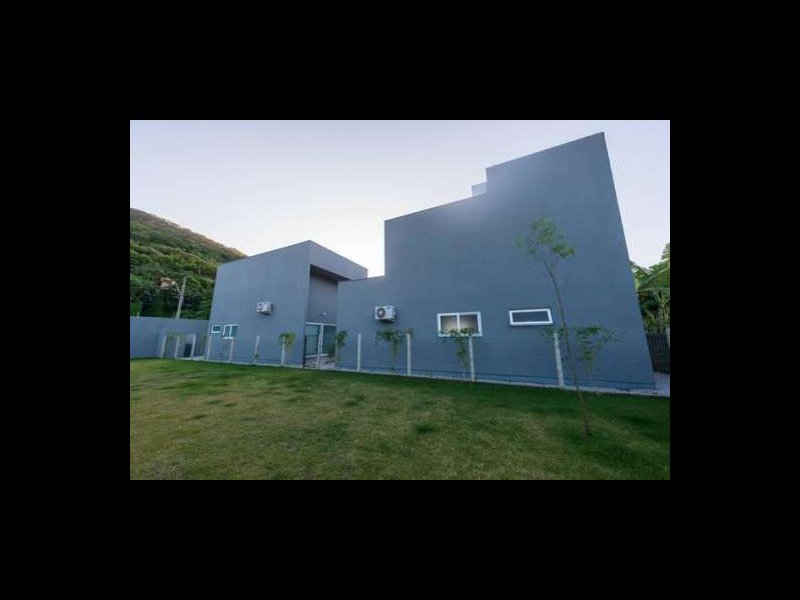 Casa à venda Porto da Lagoa com 206m² e 2 quartos por R$ 950.000 - 1788875602-74fba19e1fc76ab9f109301694d61385.jpg