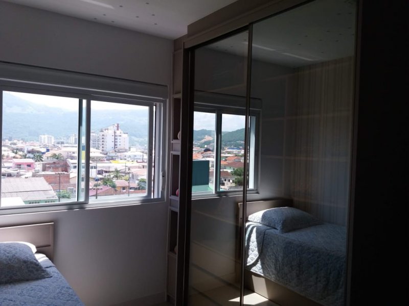 imóvel com 67m² - Praia João Rosa - Biguacu