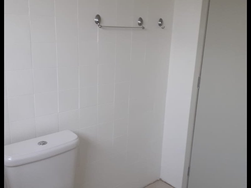 Casa à venda Perdizes com 196m² e 4 quartos por R$ 900.000 - 2063133175-banheiro.jpg