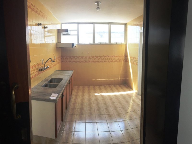 Apartamento à venda Perdizes com 246m² e 3 quartos por R$ 1.800.000 - 2026174199-img-0117.JPG