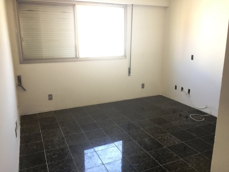 Apartamento à venda Perdizes com 246m² e 3 quartos por R$ 1.800.000 - 532680352-img-0142.JPG