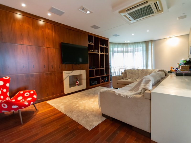 Apartamento à venda Batel com 354m² e 4 quartos por R$ 2.700.000 - 299716369-1d3a7418-459e-40a9-9f53-207c2b2dff1b.jpeg