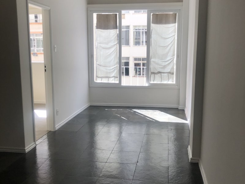 Apartamento à venda Copacabana com 80m² e 2 quartos por R$ 880.000 - 1145361879-0d7ab945-a67b-44f2-8545-516e530b7f96.jpeg