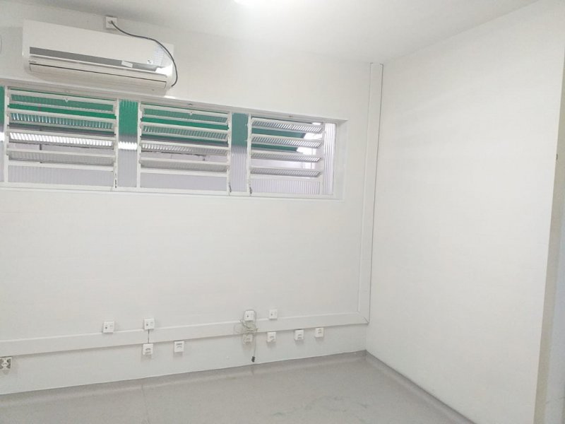 Casa à venda Jardim São Dimas com 300m² e 4 quartos por R$ 1.350.000 - 1195766258-img-20191110-wa0009.jpg