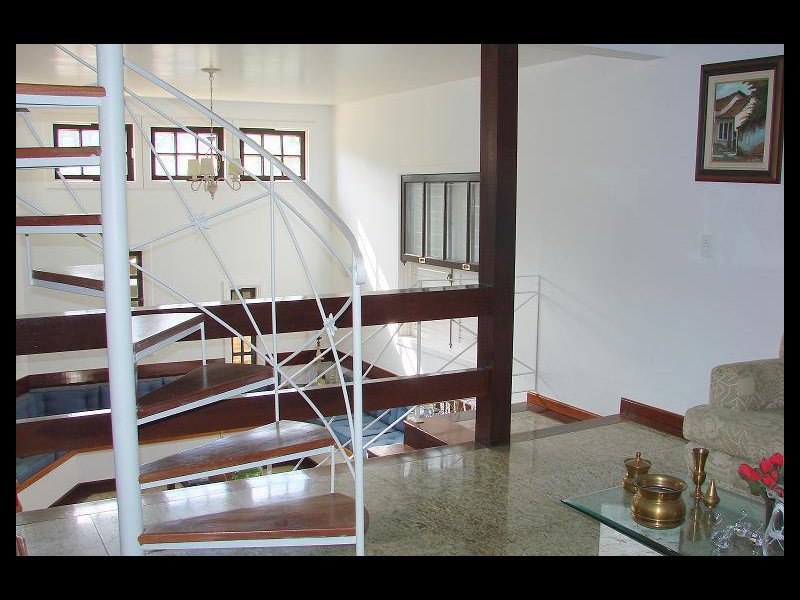 Casa à venda Itaipu com 300m² e 3 quartos por R$ 985.000 - 100360443-sala-estar-2-1.JPG