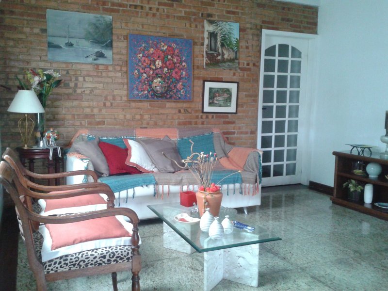 Casa à venda Itaipu com 300m² e 3 quartos por R$ 985.000 - 1705789749-sala-estar-2-2.jpg