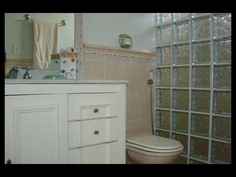 Casa à venda Itaipu com 300m² e 3 quartos por R$ 985.000 - 874319535-banheiro-suite-2.JPG