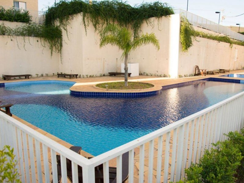 Apartamento à venda Parque Res. Flamboyant com 60m² e 3 quartos por R$ 210.000 - 1743223089-piscina.jpg