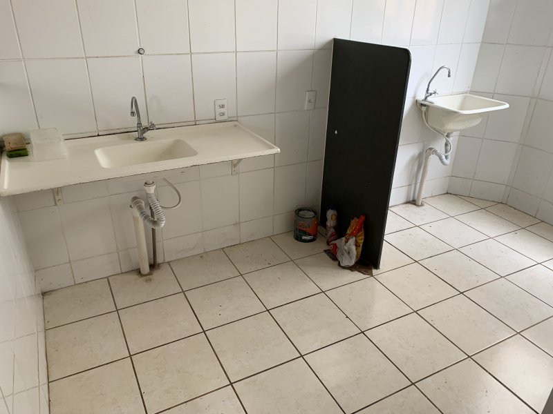 Apartamento à venda Vila Oeste com 48m² e 2 quartos por R$ 165.000 - 1751138235-ad7a4bf6-6237-4050-9cf2-a70a97184d6c.jpeg