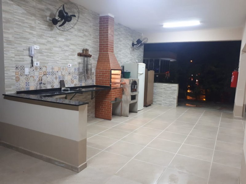 Apartamento à venda Vila Machado com 55m² e 2 quartos por R$ 158.000 - 2048479123-churrasqueira.jpg