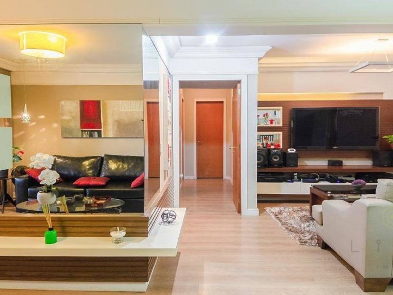 imóvel com 136m² - Água Verde - Curitiba