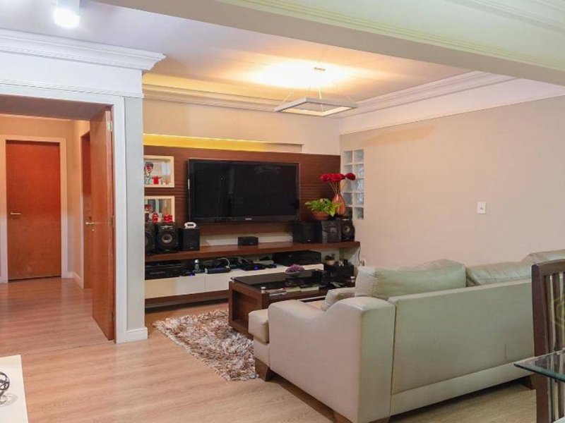 imóvel com 136m² - Água Verde - Curitiba