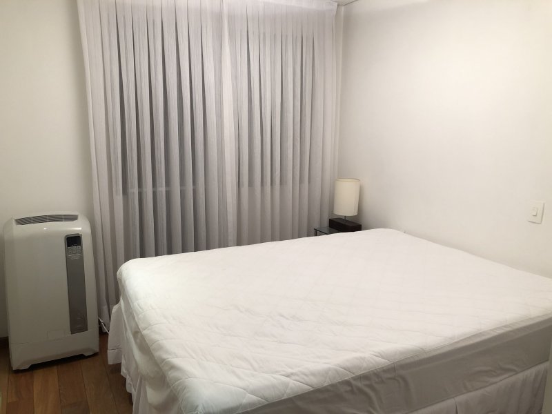 Apartamento à venda Santo Amaro com 210m² e 3 quartos por R$ 1.980.000 - 1731632588-9bec1708-928a-4fd4-9d2c-3d2c7489311a.jpeg