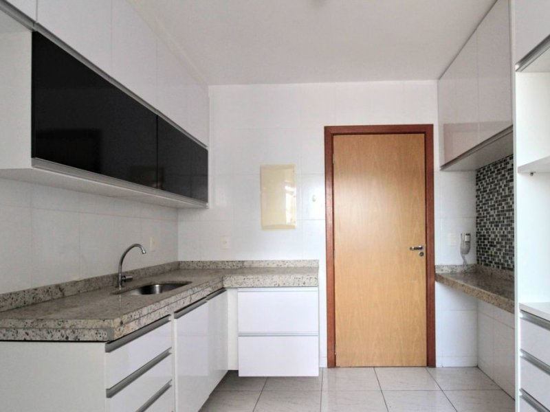 imóvel com 208m² - Buritis - Belo Horizonte