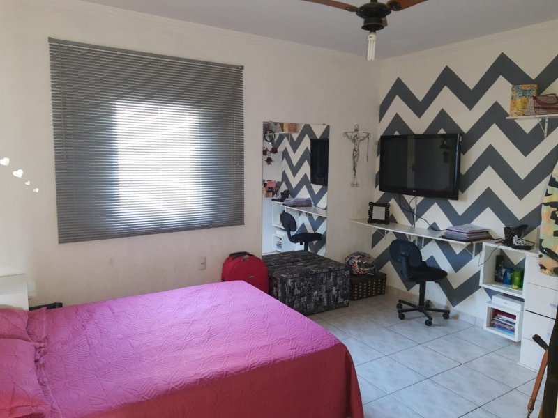 Casa à venda Wanel Ville com 228m² e 3 quartos por R$ 380.000 - 1934717803-8-quarto-inferior.jpeg