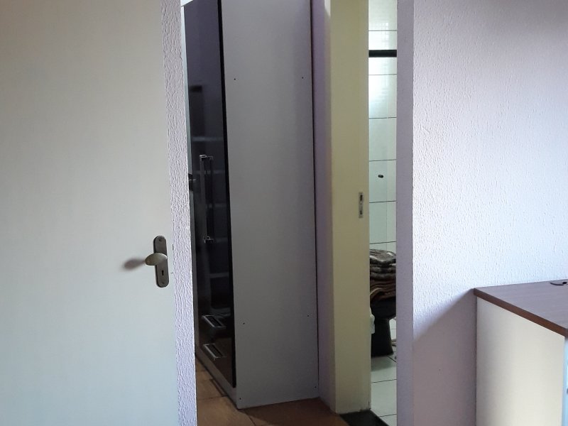 Casa à venda Wanel Ville com 228m² e 3 quartos por R$ 380.000 - 948098651-12-closed-e-swit.jpg