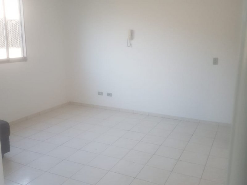 Apartamento à venda Campo Comprido com 44m² e 2 quartos por R$ 138.000 - 807940180-whatsapp-image-2019-11-05-at-15.jpeg