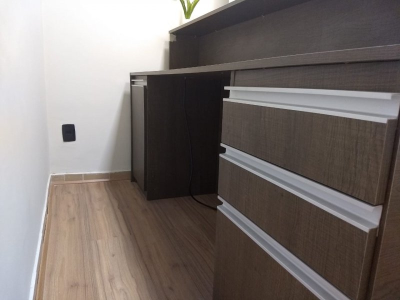 Comercial à venda Centro com 30m² e  quartos por R$ 105.000 - 1675830632-sala-comercial-centro-taubate-10.jpg