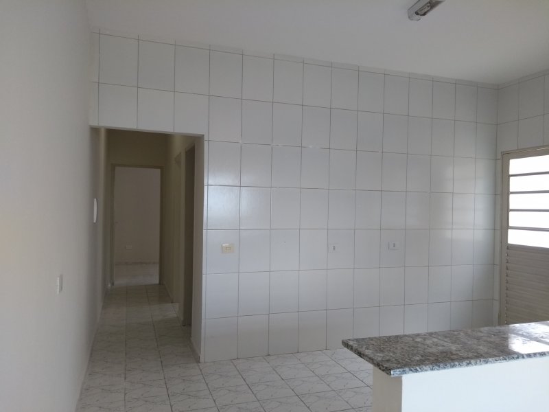 Casa à venda Jardim Santa Júlia com 140m² e 2 quartos por R$ 230.000 - 383685384-2018-02-20-11.jpg