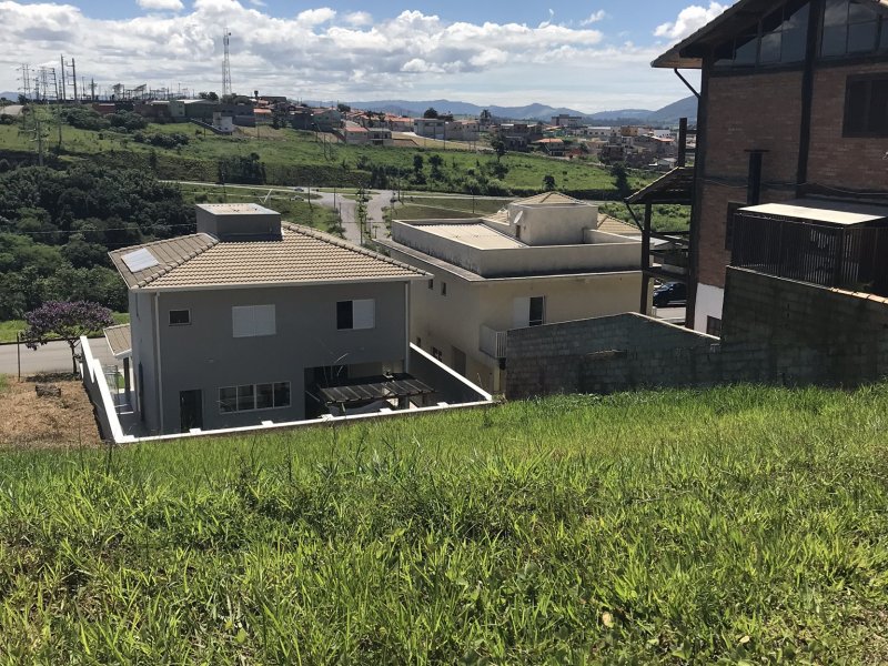 imóvel com 300m² - Jardim America - Bragança Paulista