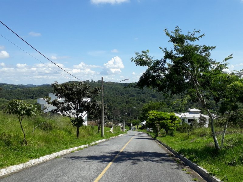 Terreno à venda Vila das Flores com 500m² e  quartos por R$ 180.000 - 104706922-visao-da-pavimentacao-lotefrontal-energia-asfalto.jpg