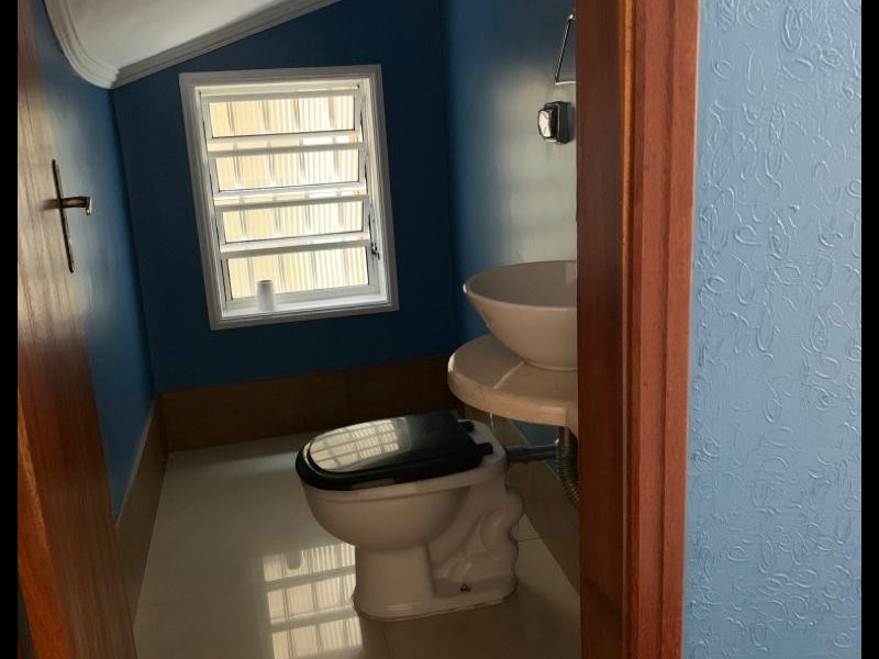 Casa à venda Vila Tiradentes com 240m² e 3 quartos por R$ 750.000 - 884673647-4e1d5955-d3ec-4077-a5fb-1c41df82c432.jpeg