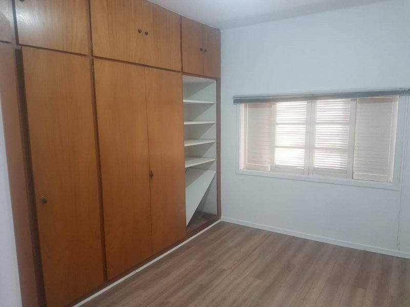 Casa à venda Chácara Inglesa com 320m² e 4 quartos por R$ 1.800.000 - 2098164379-2cbcb207-7bc9-4a17-8f88-640fe73b46cf.jpeg