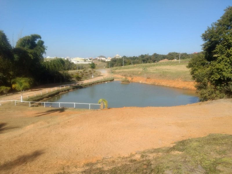 Apartamento à venda Village Araçoiaba com 800m² e 1 quarto por R$ 92.000 - img-20200518-wa0031.jpg