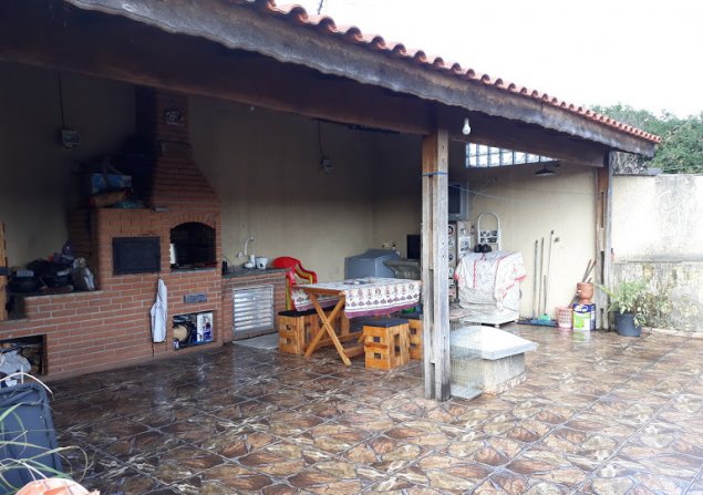 imóvel com 200m²