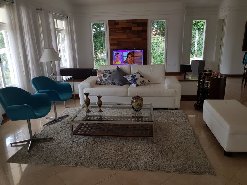 Casa à venda Village Scorpios II com 300m² e 4 quartos por R$ 1.060.000 - 336062337-20180211-155932.jpg