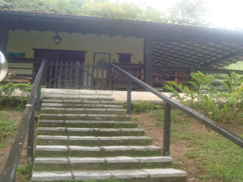 Sítio à venda Tingui com 10000m² e 5 quartos por R$ 700.000 - 50623764-dsc01328-rev1.jpg