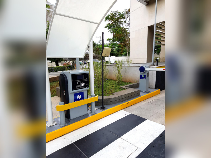 Comercial à venda Chácara Santo Antônio (Zona Sul) com 82m² e 1 quarto por R$ 600.000 - portaria.jpg