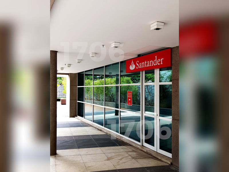 Comercial à venda Chácara Santo Antônio (Zona Sul) com 82m² e 1 quarto por R$ 600.000 - santander.jpg
