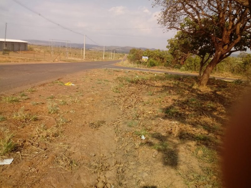 Terreno à venda Centro com 400m² e  quartos por R$ 12.000 - 808419441-5e47a7f0-fe5f-4563-b324-fd6c7a60a490.jpeg