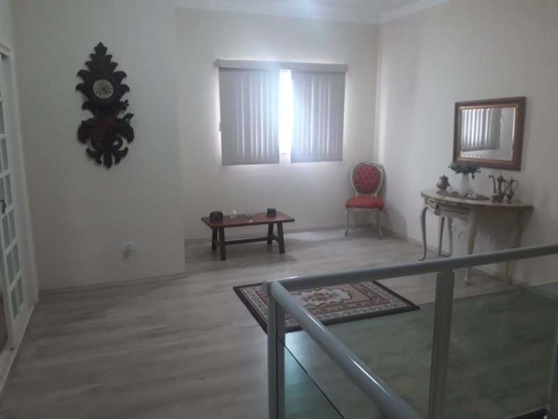 Casa de condomínio à venda Vitassay  com 510m² e 3 quartos por R$ 950.000 - 670828325-9-img-20191116-wa0014.jpg